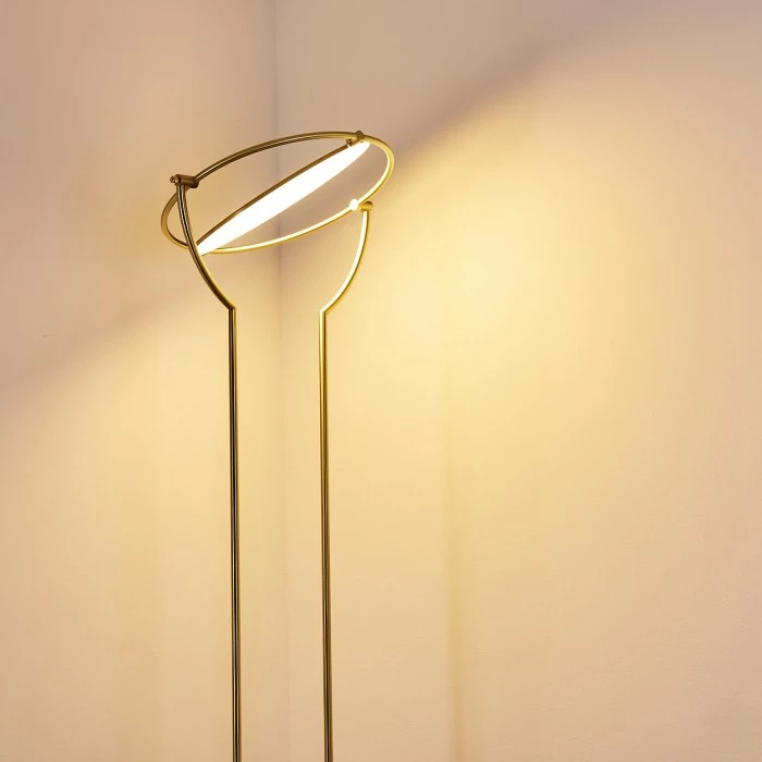 Hofstein Baise Deckenfluter LED Messing, 1-flammig – Bild 6