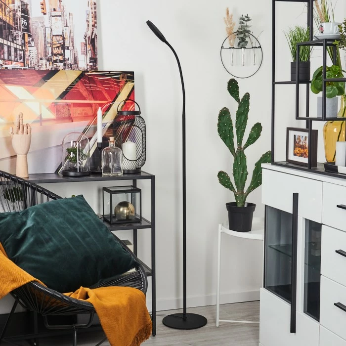 Hofstein Haltia Stehleuchte LED Schwarz, 1-flammig – Bild 10