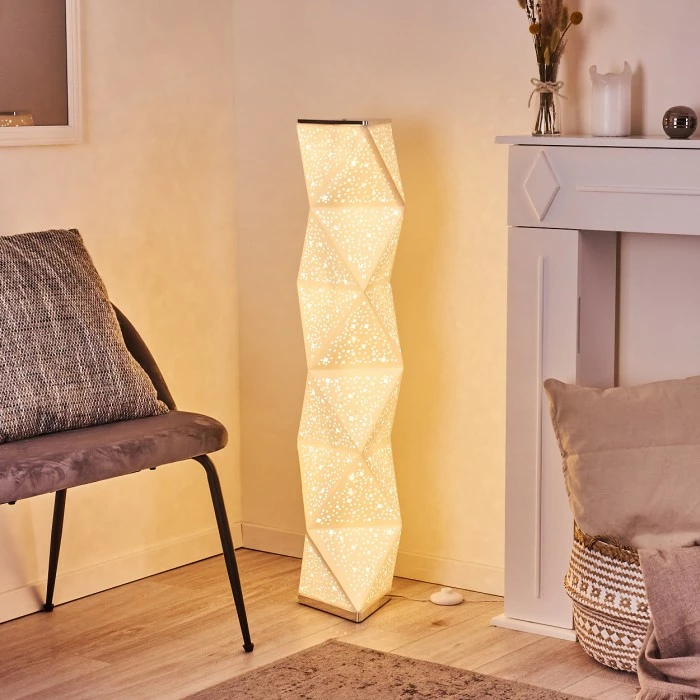 Hofstein Korskrogen Stehleuchte LED Weiß, 1-flammig, Fernbedienung, Farbwechsler – Bild 7