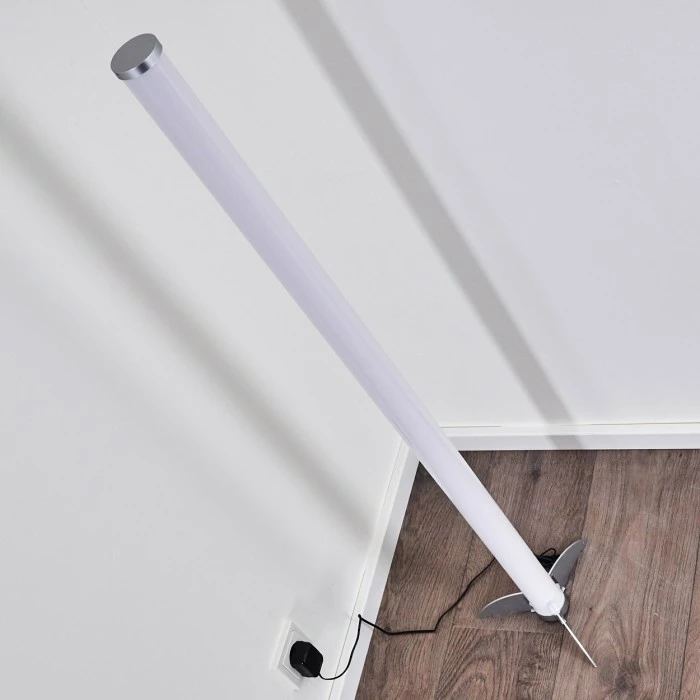 Hofstein Laugar Stehlampe LED Silber, 1-flammig, Fernbedienung, Farbwechsler – Bild 7