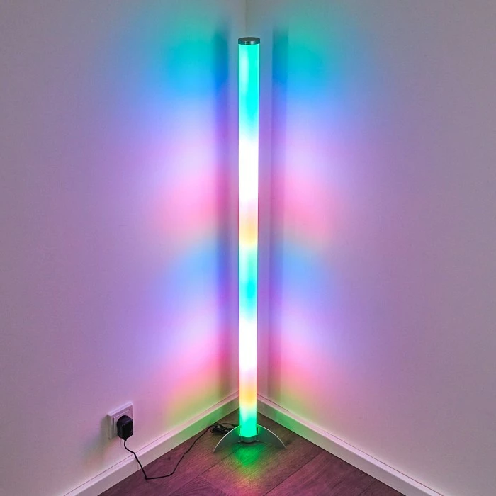Hofstein Laugar Stehlampe LED Silber, 1-flammig, Fernbedienung, Farbwechsler – Bild 9