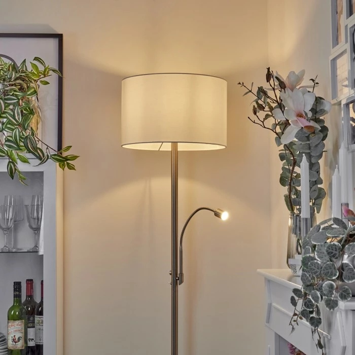 Hofstein Yuruyacu Stehleuchte LED Nickel-Matt, 2-flammig – Bild 7